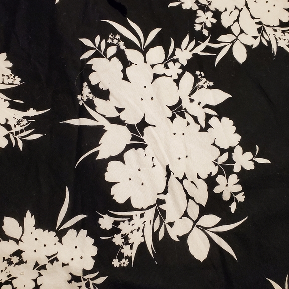 George Size 10 Black and White Floral Skirt - Picture 6 of 6